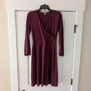 Old Navy Long Bracelet Sleeve Wine Stain Surplice Knit Dress, Size XS
